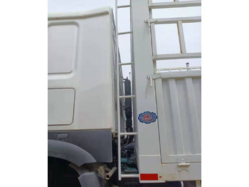 Lastbil med lad Sinotruk HOWO 6*4: billede 3 Lastbil med lad Sinotruk HOWO 6*4: billede 3