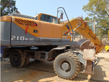 Hjulgravemaskine HYUNDAI R210