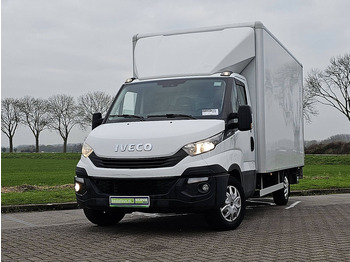 Varebil med kasse IVECO Daily 35s18