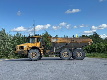 Knækstyret dumper VOLVO A40D