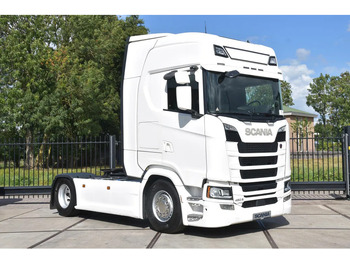 Trækker SCANIA S 450