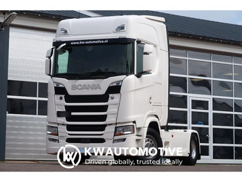 Trækker SCANIA S 450