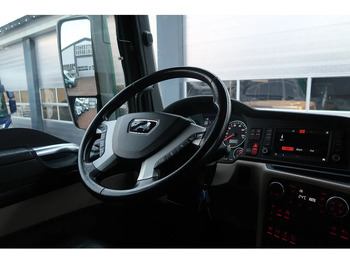 Trækker MAN TGX TGX 33.640 6X4 /RETARDER/ HYDRAULIK/ ALCOA'S/ LED/ ETC!: billede 2 Trækker MAN TGX TGX 33.640 6X4 /RETARDER/ HYDRAULIK/ ALCOA'S/ LED/ ETC!: billede 2