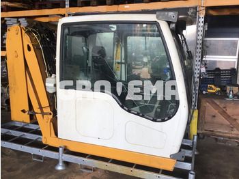 Førerhus og interiør LIEBHERR