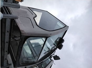 Førerhus og interiør LIEBHERR
