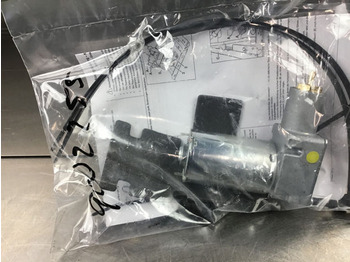 A/C kompressor LIEBHERR