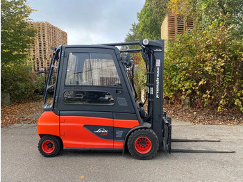 El gaffeltruck LINDE E