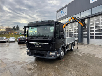 Lastbil med kran MAN TGL 12.250