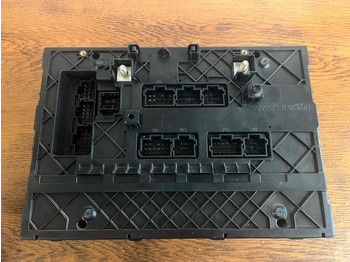 Reservedel Mercedes Actros MP4 SAM Cabin Sicherungskasten A0014461458: billede 4 Reservedel Mercedes Actros MP4 SAM Cabin Sicherungskasten A0014461458: billede 4