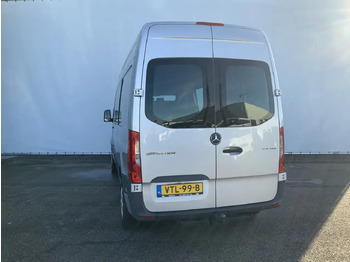 Leje en Mercedes-Benz Sprinter 314 2.2 CDI L2H2 Airco Cruise 3 Zits Trekhaak 2000 Mercedes-Benz Sprinter 314 2.2 CDI L2H2 Airco Cruise 3 Zits Trekhaak 2000: billede 2