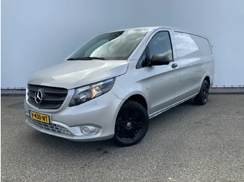 Små varebil MERCEDES-BENZ Vito 109