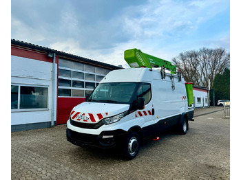 Lastbil med mandskabslift IVECO Daily