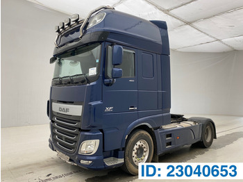 Trækker DAF XF 106 460