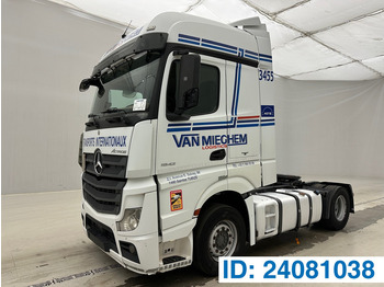 Trækker MERCEDES-BENZ Actros 1942