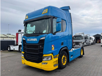 Trækker SCANIA R 410