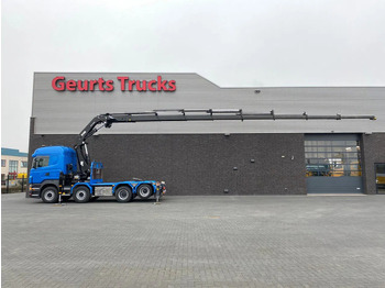 Lastbil med kran SCANIA R 560