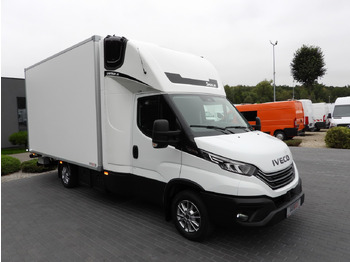 Varebil med kasse IVECO DAILY 35S18 BOX HI-MATIC LIFT 8 PALLETS CRUISE CONTROL NAVIGATION LED LIGHTS PNEUMATICS AUTOMATIC TRANSMISSION HI-MATIC AIR CONDITIONING  180HP: billede 4