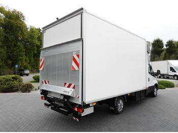 Varebil med kasse IVECO DAILY 35S18 BOX HI-MATIC LIFT 8 PALLETS CRUISE CONTROL NAVIGATION LED LIGHTS PNEUMATICS AUTOMATIC TRANSMISSION HI-MATIC AIR CONDITIONING  180HP: billede 3