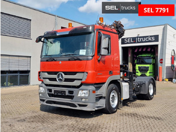 Trækker MERCEDES-BENZ Actros 1844