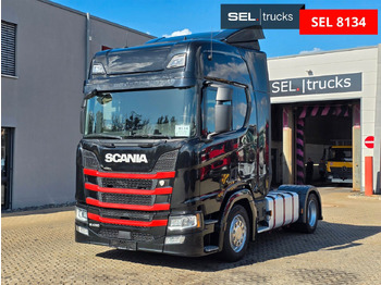 Trækker SCANIA R 450