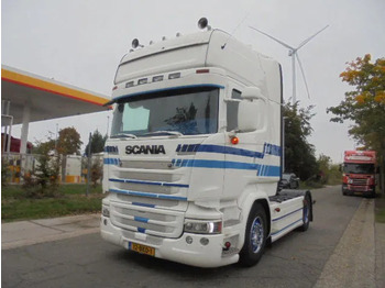 Trækker SCANIA R 450