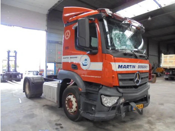 Trækker Mercedes-Benz Antos 1832 CABINE SCHADE FOR PARTS: billede 3
