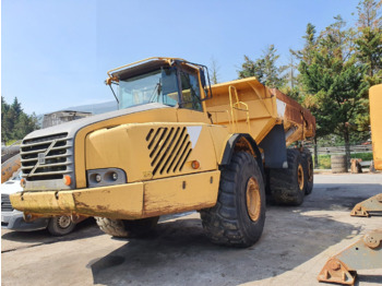 Knækstyret dumper VOLVO A40D