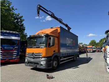 Lastbil med kran MERCEDES-BENZ Actros