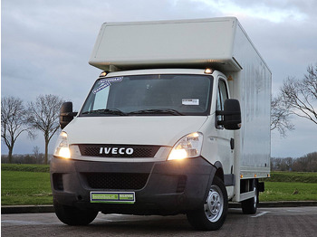 Varebil med kasse IVECO Daily 35s12