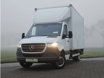 Varebil med kasse MERCEDES-BENZ Sprinter 515