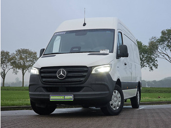 : billede i headeren