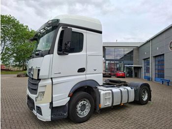Trækker MERCEDES-BENZ Actros 1945