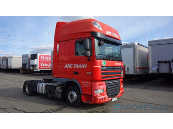 Trækker DAF XF 105 460