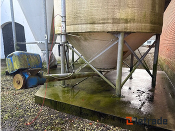 Landbrugsmaskine Kornsilo 100 m3, glasfiber - Tunetanken: billede 5 Landbrugsmaskine Kornsilo 100 m3, glasfiber - Tunetanken: billede 5