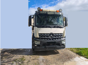 Betonbil med pumpe MERCEDES-BENZ Actros 3243