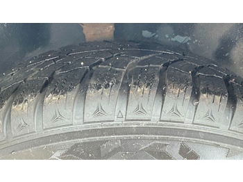 Bil Toyota Carina 1.6 - Petrol - 5 Doors: billede 5 Bil Toyota Carina 1.6 - Petrol - 5 Doors: billede 5