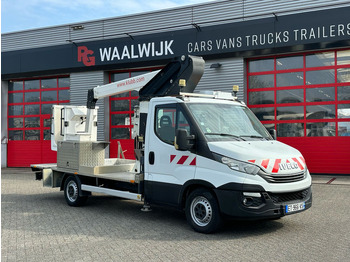 Varebil Iveco Daily 35S12 werkhoogte 12 meter APK 17-01-2026: billede 4 Varebil Iveco Daily 35S12 werkhoogte 12 meter APK 17-01-2026: billede 4