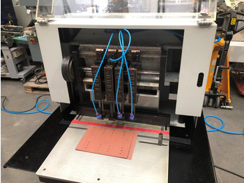 Leje en  Dürselen Corta PB-04 Four Spindle Paper Drilling Machine Dürselen Corta PB-04 Four Spindle Paper Drilling Machine: billede 4 Leje en  Dürselen Corta PB-04 Four Spindle Paper Drilling Machine Dürselen Corta PB-04 Four Spindle Paper Drilling Machine: billede 4