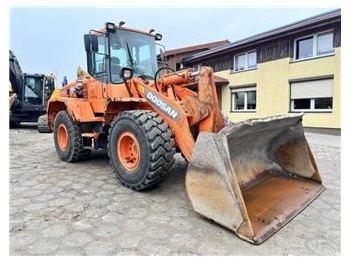 Gummihjulslæsser DOOSAN DL250