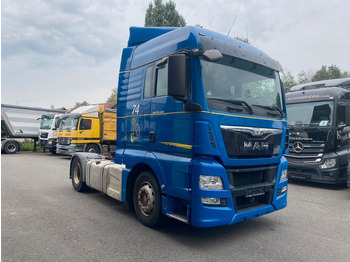 Trækker MAN TGX 18.440