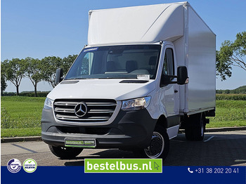 Varebil med kasse MERCEDES-BENZ Sprinter 516