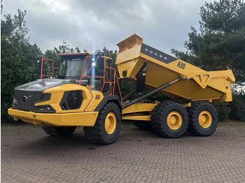 Knækstyret dumper VOLVO A30G