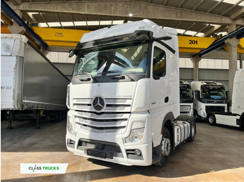 Trækker MERCEDES-BENZ Actros 1845