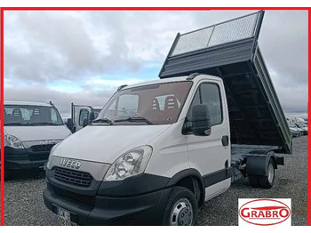 Ladbil med tip IVECO Daily 35c12