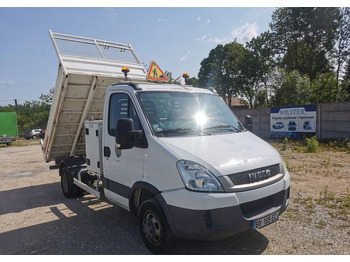 Ladbil med tip IVECO Daily 35c11