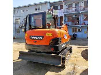 Bæltegravemaskine Awesome Performance Korea Imported Small Scale Used Doosan Dh60 Excavator: billede 5 Bæltegravemaskine Awesome Performance Korea Imported Small Scale Used Doosan Dh60 Excavator: billede 5