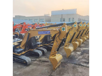 Gravemaskine CATERPILLAR 320D2