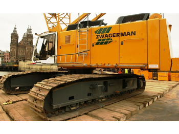 Bæltekran LIEBHERR HS 885 HD