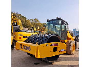 Kompaktor XCMG XS223J