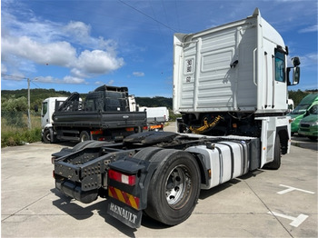 Trækker Renault AE 480: billede 3